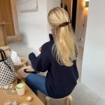 Nakon french twist punđe, još jedna retro frizura postaje sve prisutnija na modnoj sceni