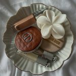 Da, zaista postoje sjajevi koji ne isušuju usne, a mi imamo i favorite