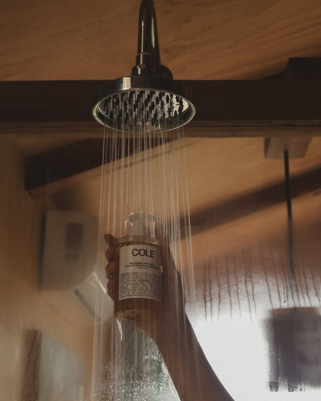 Ulje za tuširanje ili gel: Koje formule izabrati u odnosu na tip kože?