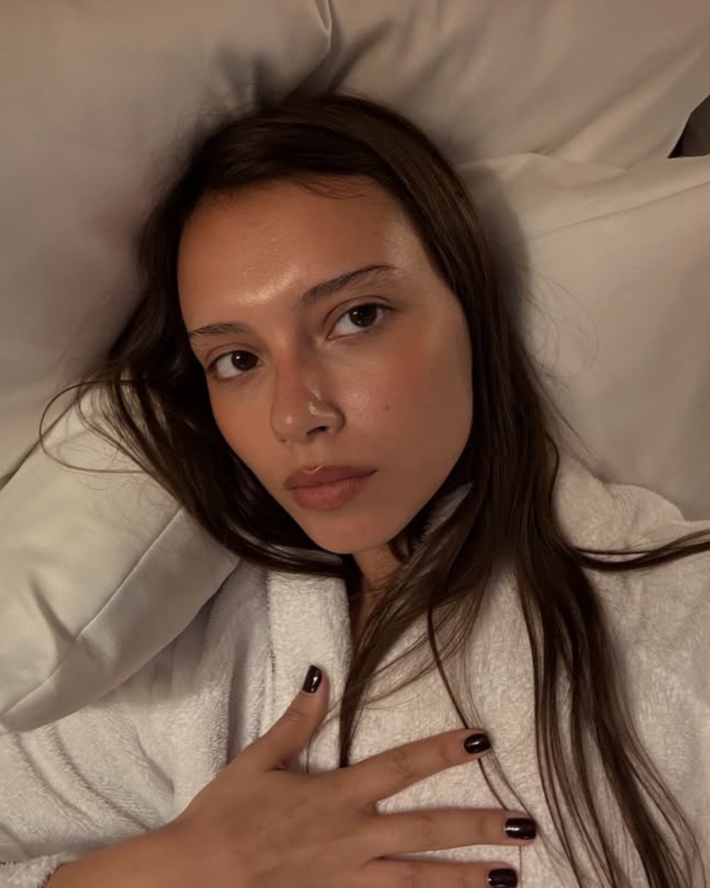 5 noćnih seruma koji će transformisati kožu lica (i to dok spavate)