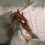 Parafinsko pakovanje ruku – spas tokom hladnih dana