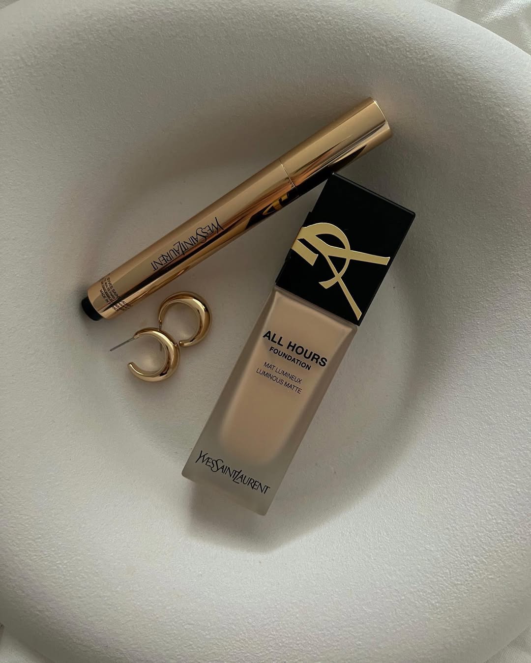 High-end puderi koji prikrivaju proširene pore