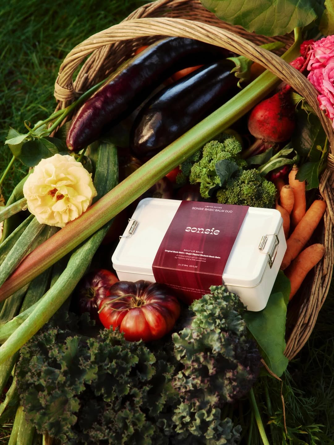 Sonsie Pamele Anderson lansirao novi basic balm koji miriše na praznike