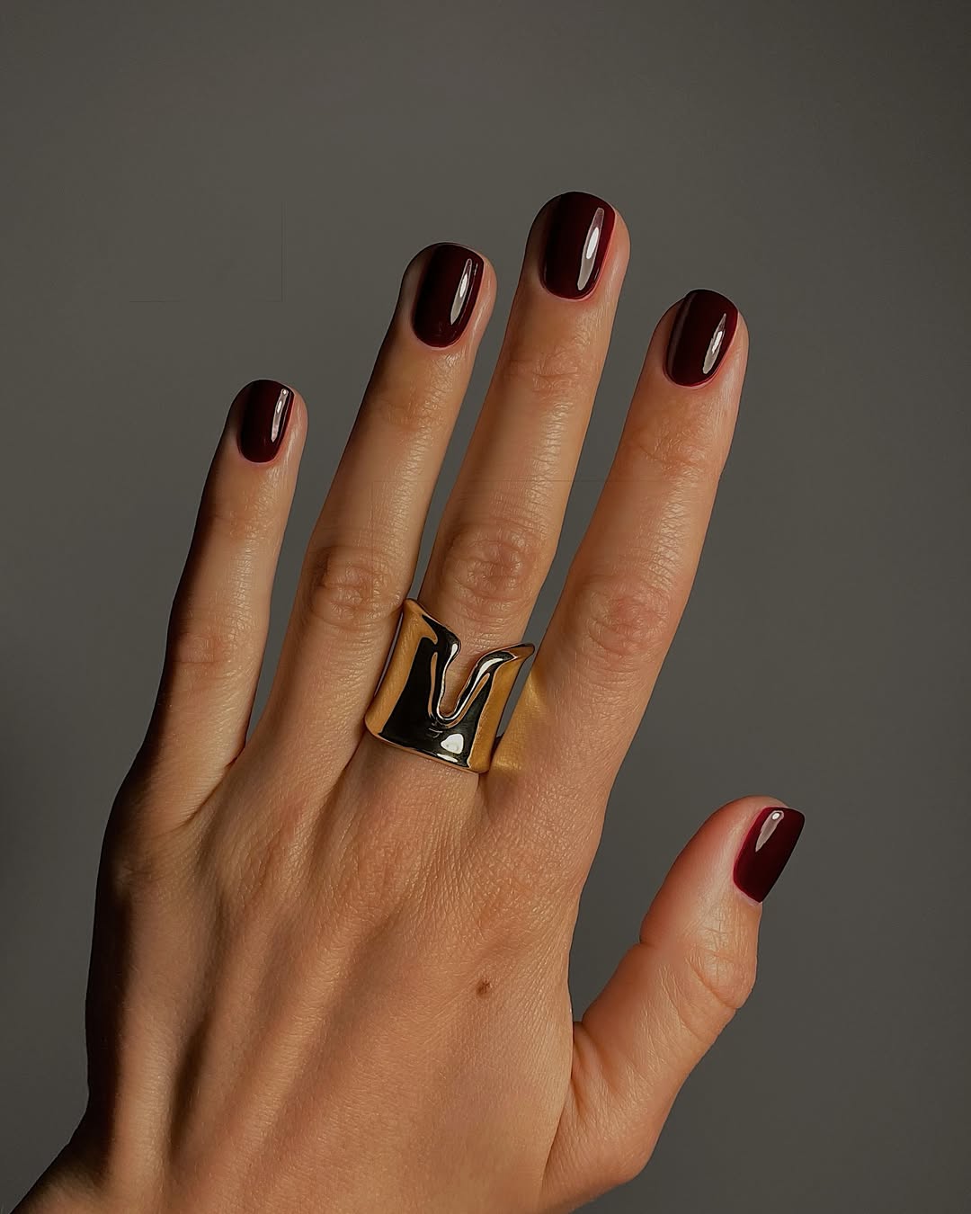 Nail trend alert: Ovo su must oblici noktiju za zimsku sezonu