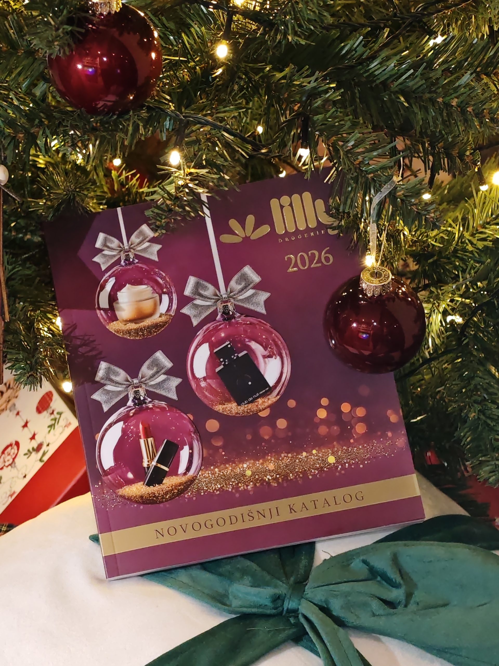 Stigao je Lilly novogodišnji katalog – jubilarno izdanje donosi sjajne popuste!