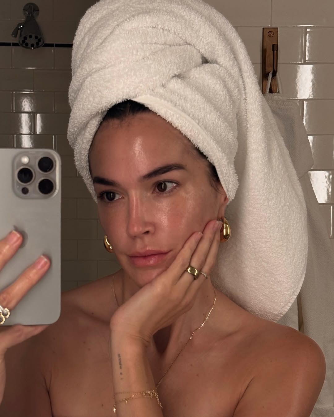 Život u gradu ostavlja trag na koži, a anti-pollution kreme su vaše tajno oružje