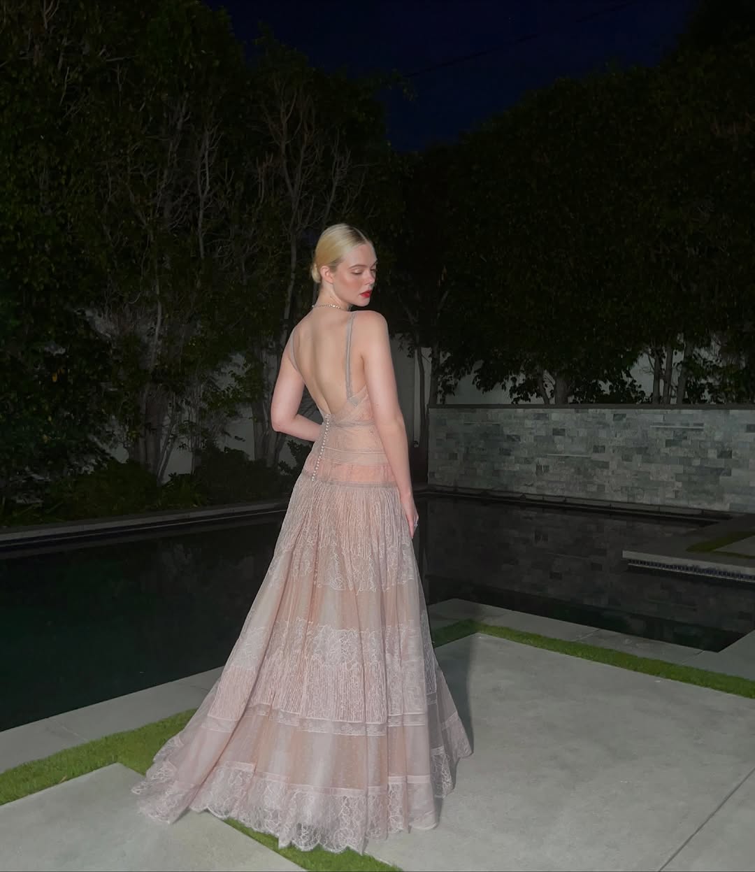 Brontë rumenilo je hit makeup trend koji nam donose „Orkanski visovi“