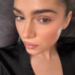 Naked lashes je beauty trend koji dokazuje da maskara više nije neophodna – evo kako da ga isprobate