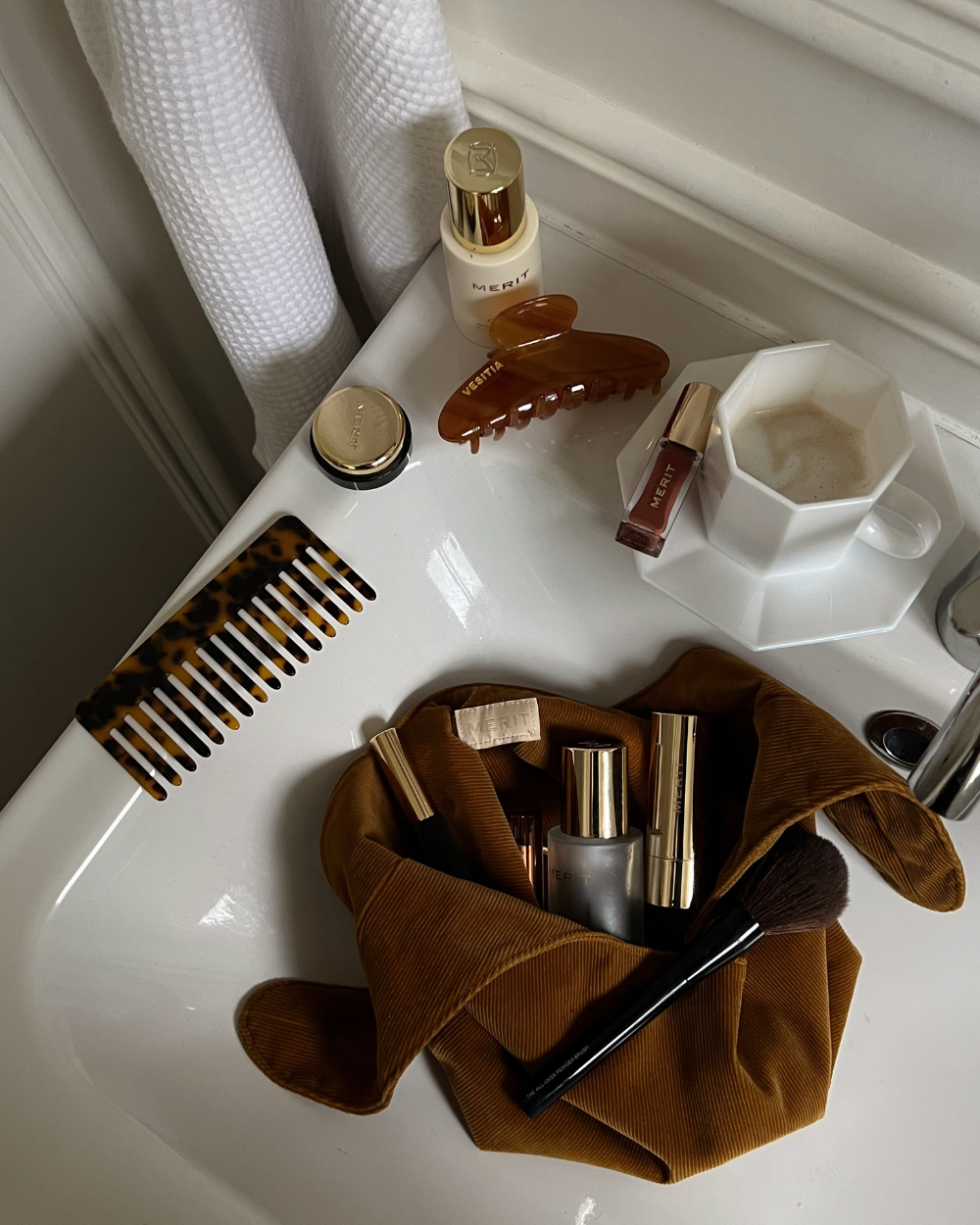 Šminka koja neguje kožu: Ovo su viralni proizvodi koji spajaju makeup i skincare