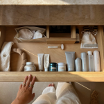 Svi gledaju sniženje garderobe, a mi smo pronašli beauty favorite po nižim cenama