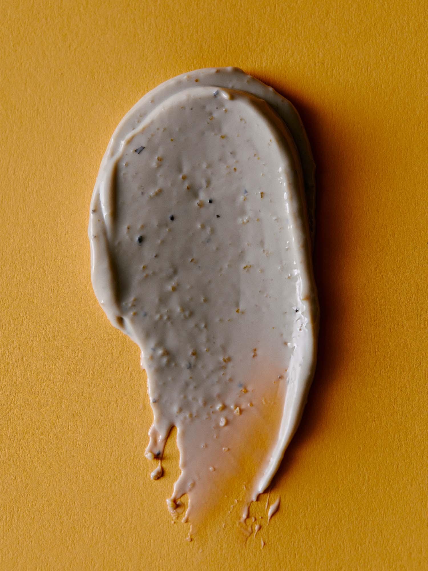 Posle mora, sunca i SPF-a, vreme je za piling za lice – izdvojili smo K-beauty favorite